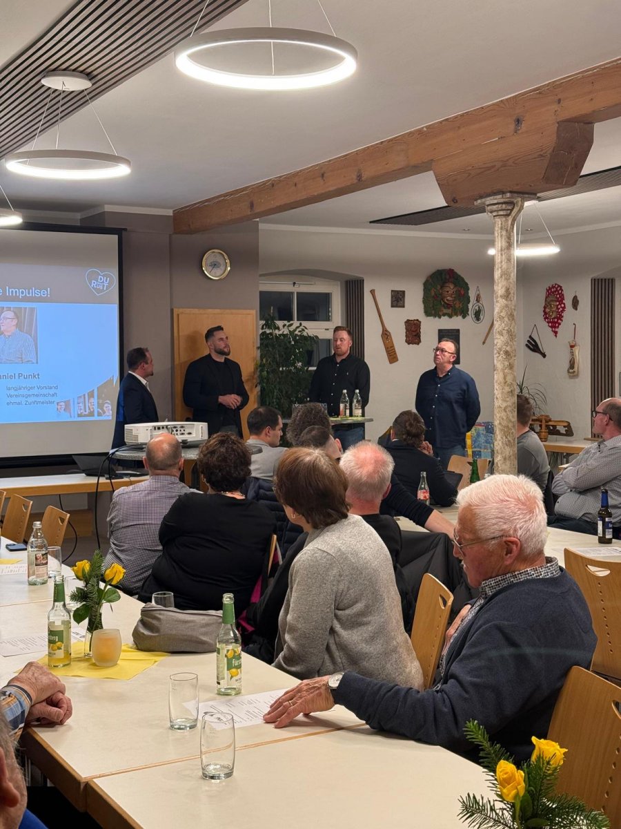 Dialog-Format Blickwechsel mit Moderator Adrian Hoffmann, Johannes Vetter, Fabian Berl und Daniel Punkt